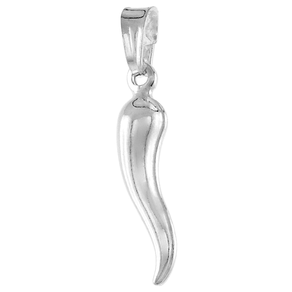 TINY STERLING SILVER ITALIAN HORN, MADE IN ITALY 5/8 INCH TALL (NO CHAIN)