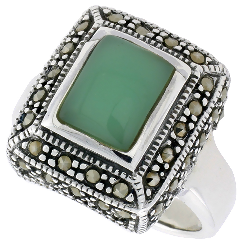 STERLING SILVER RING, W/ 10 X 8 MM RECTANGULAR GREEN RESIN, 3/4 INCH (17 MM) WIDE